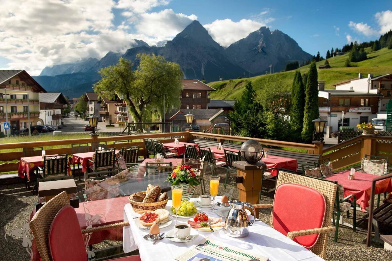 Hotel Bergland Lermoos Exterior foto